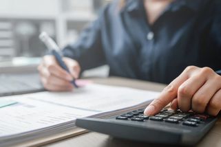 Stát zavádí jednotné měsíční hlášení. Firmy čeká více práce, chaos a zvýšený dozor - Echo24.cz